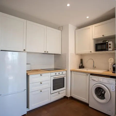 Bright Pied-a-terre Wilsonantibes