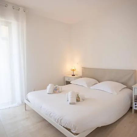 公寓 Bright Pied-a-terre Wilsonantibes