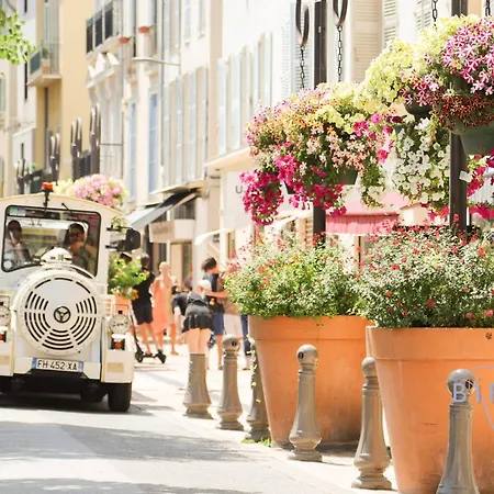 公寓 Bright Pied-a-terre Wilsonantibes 昂蒂布
