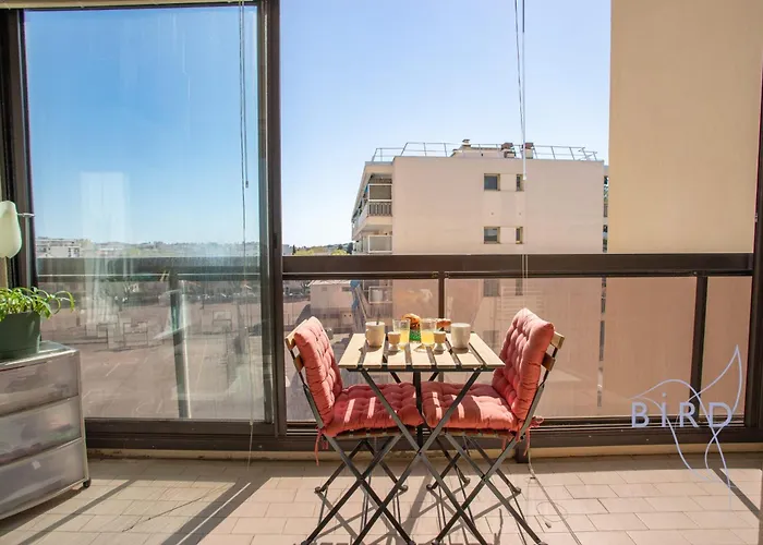 Daire Bright Pied-a-terre Wilsonantibes